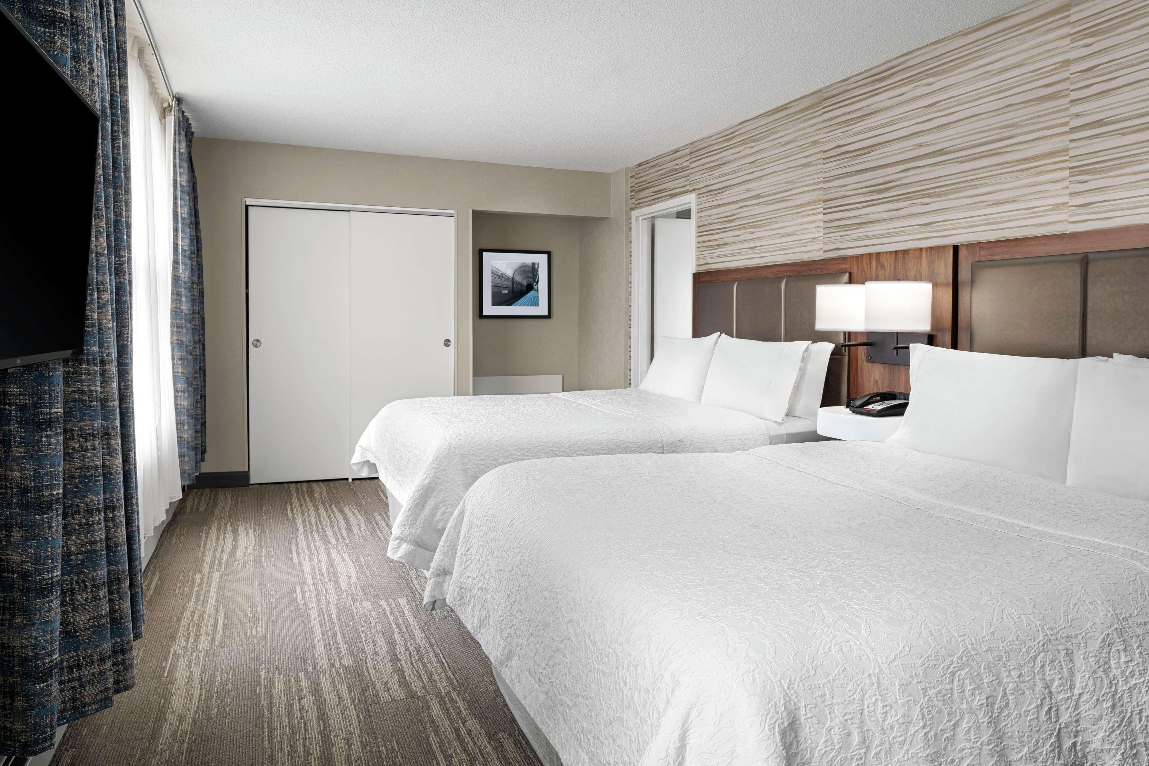 Hampton Inn & Suites Chicago-Downtown Exterior foto